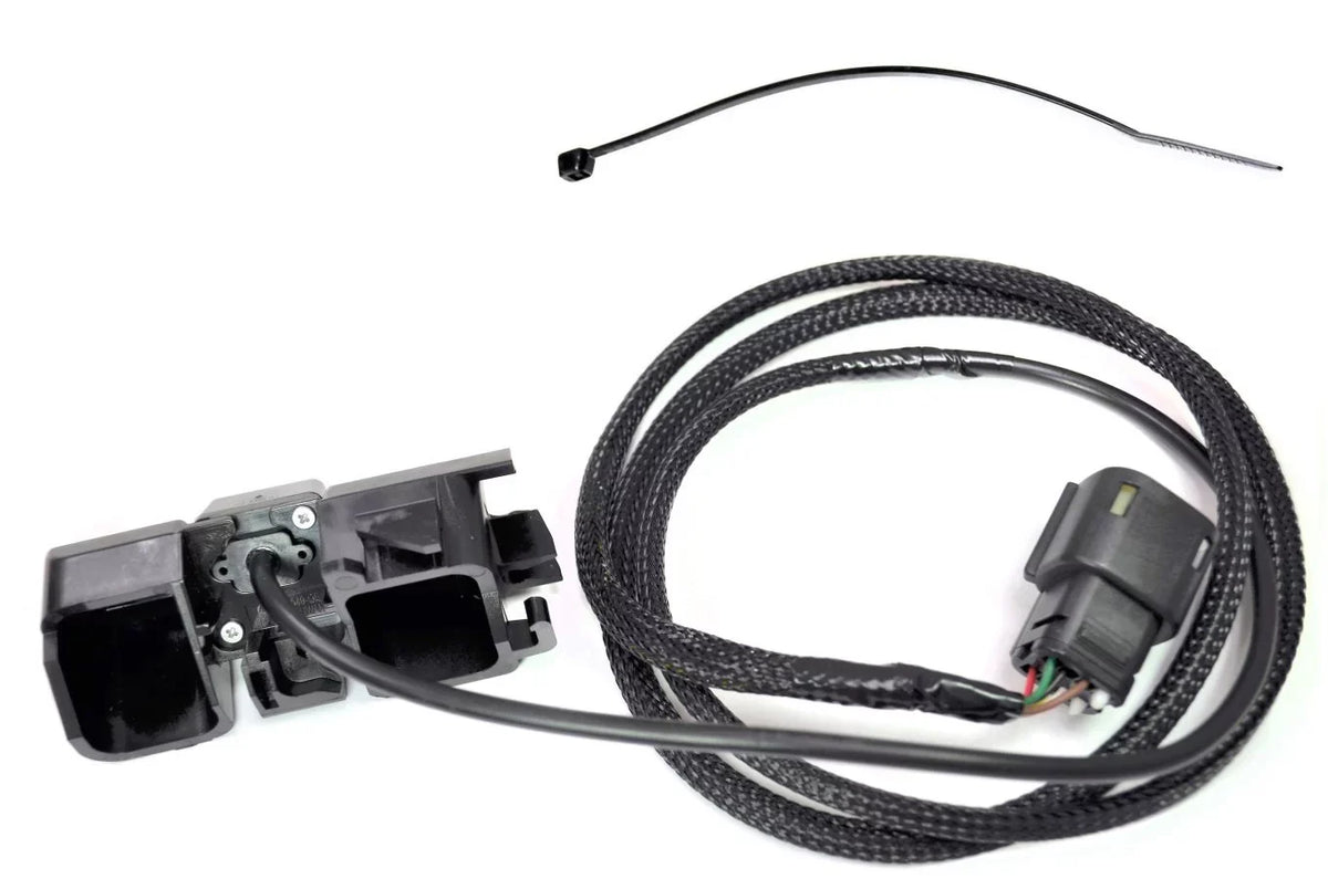 PT Auto Warehouse BUCGM-PAC560 - Park Assist Back Up Camera - without EZ Lift Fits select: 2016-2018 CHEVROLET SILVERADO, 2016-2018 GMC SIERRA