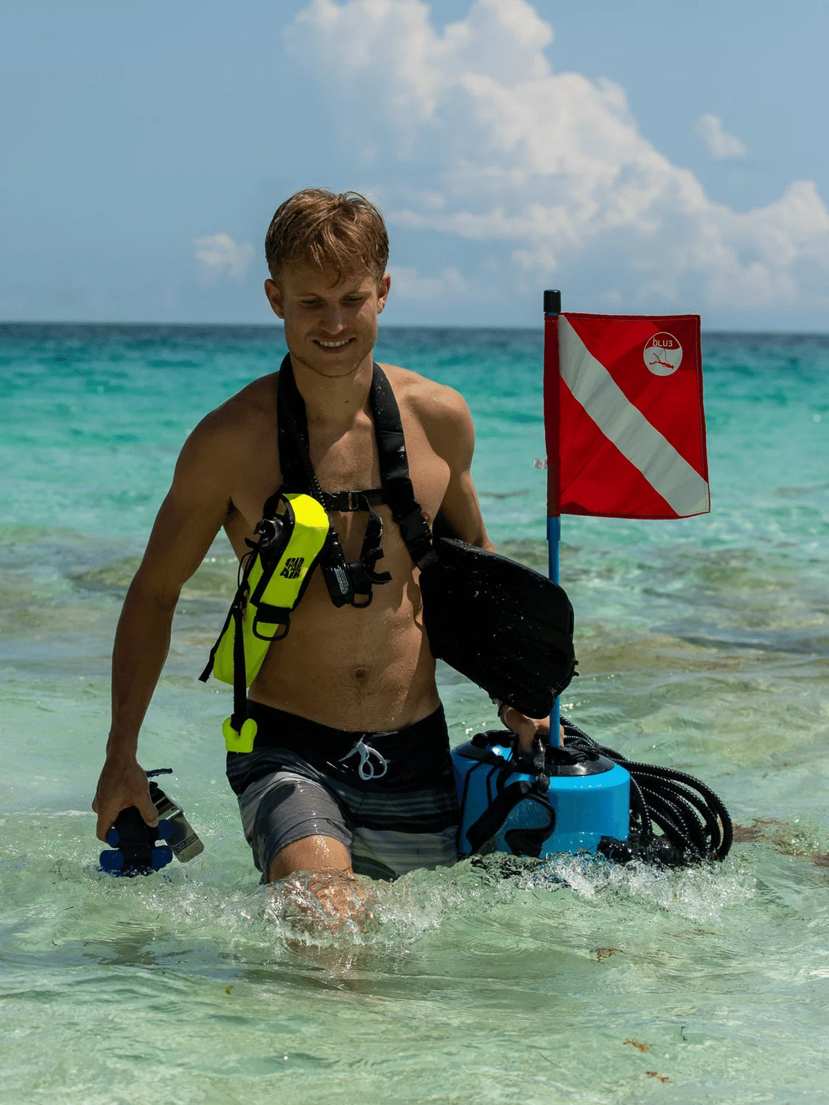 Duo Nomad Dive Systems (Don't Include Reserve Air Tank, 2 Spare Batteries)