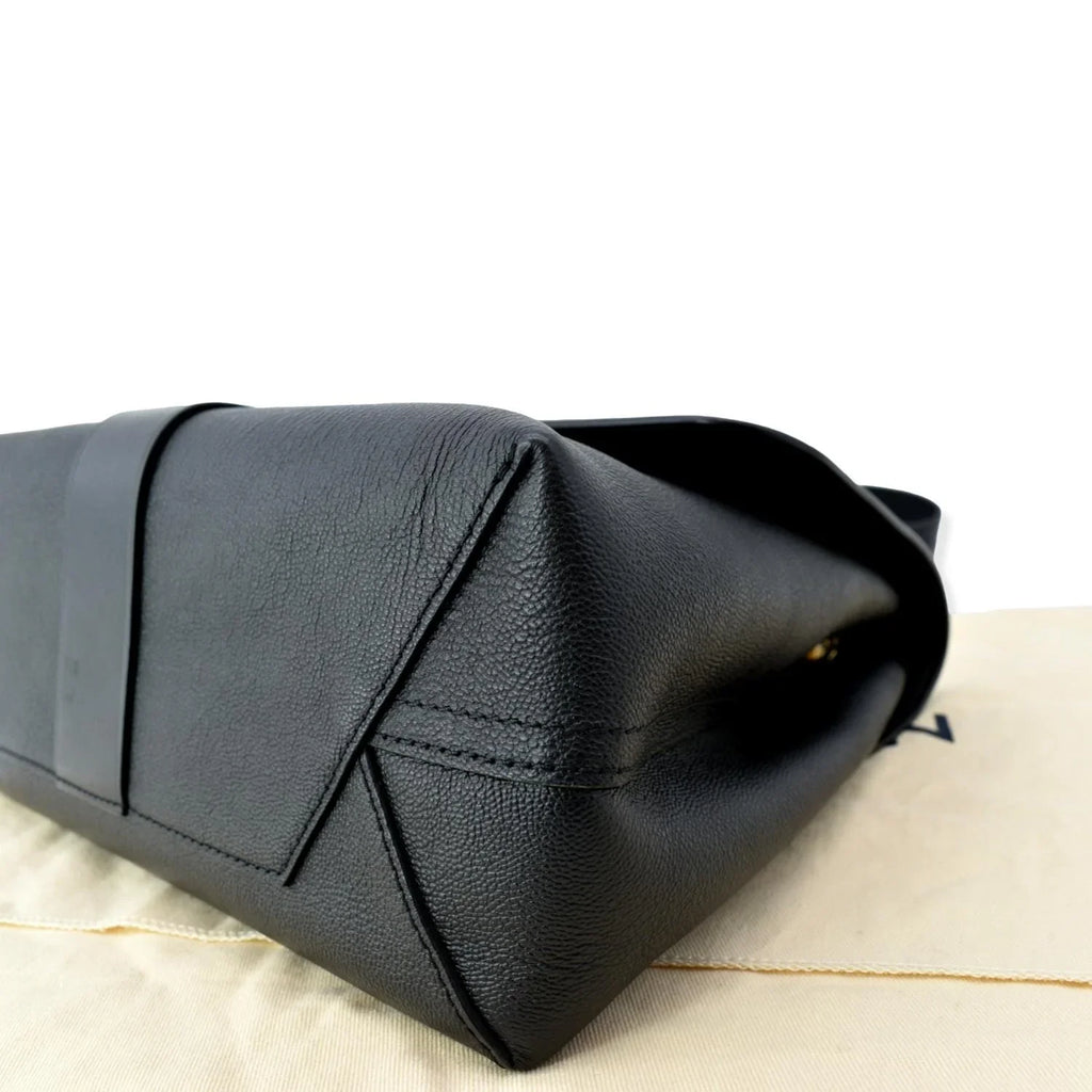Pre-owned LOUIS VUITTON Very One Handle Monogram Leather Shoulder Bag Black
