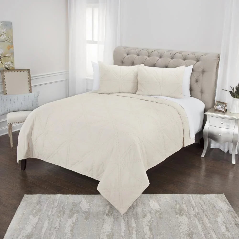 Maddux Place Quilts by Rizzy Home